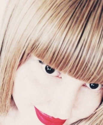 Экспрессивная блондинка с огненным характером ждет состоятельного джентльмена для ярких встреч и интимных игр. Обещаю, ты не пожалеешь! 6897, 26 лет